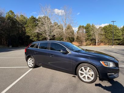 Used 2017 Volvo V60 T5 Platinum