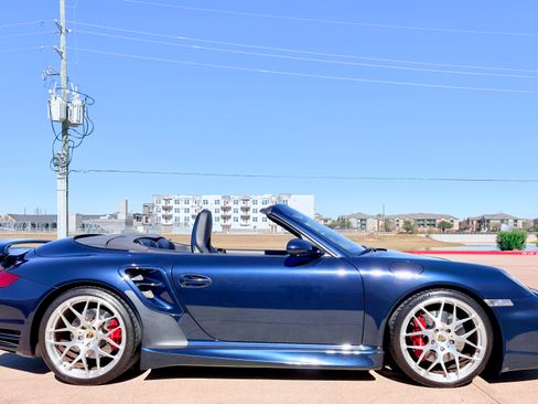 Used 2009 Porsche 911 Turbo AWD/4WD image 4