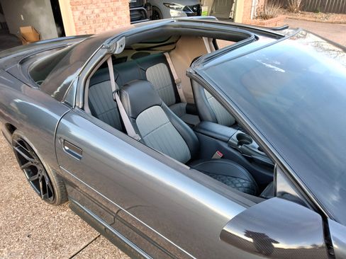 Used 1998 Chevrolet Camaro Z28 w/ Preferred Equipment Group 2 image 10