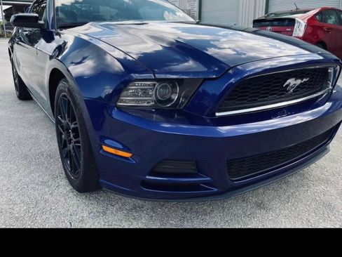 Used 2014 Ford Mustang Coupe w/ FP6 Appearance Package image 5