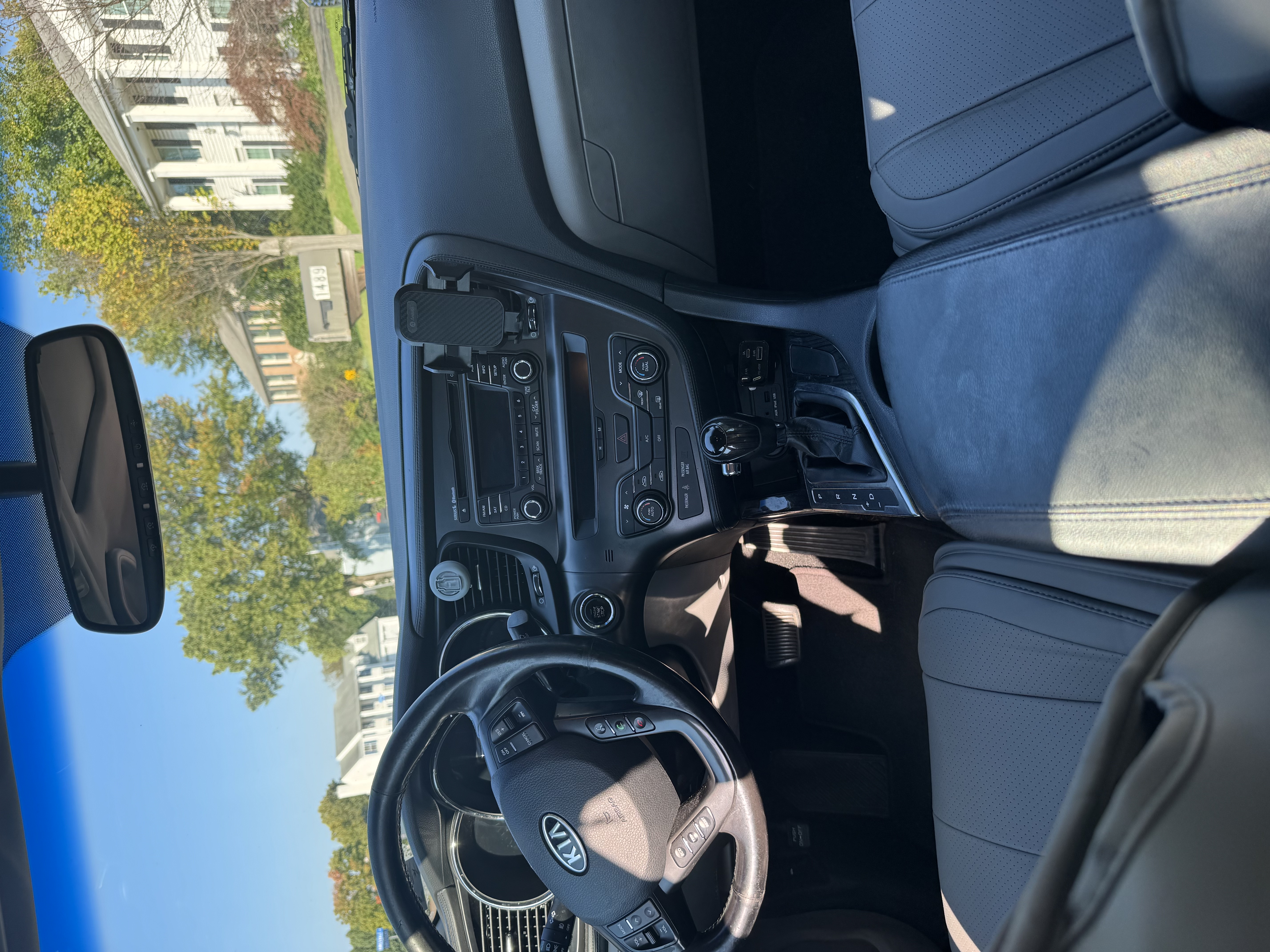 Used 2012 Kia Optima EX FWD image 6