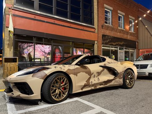 Used 2021 Chevrolet Corvette Stingray Coupe w/ 1LT RWD image 9