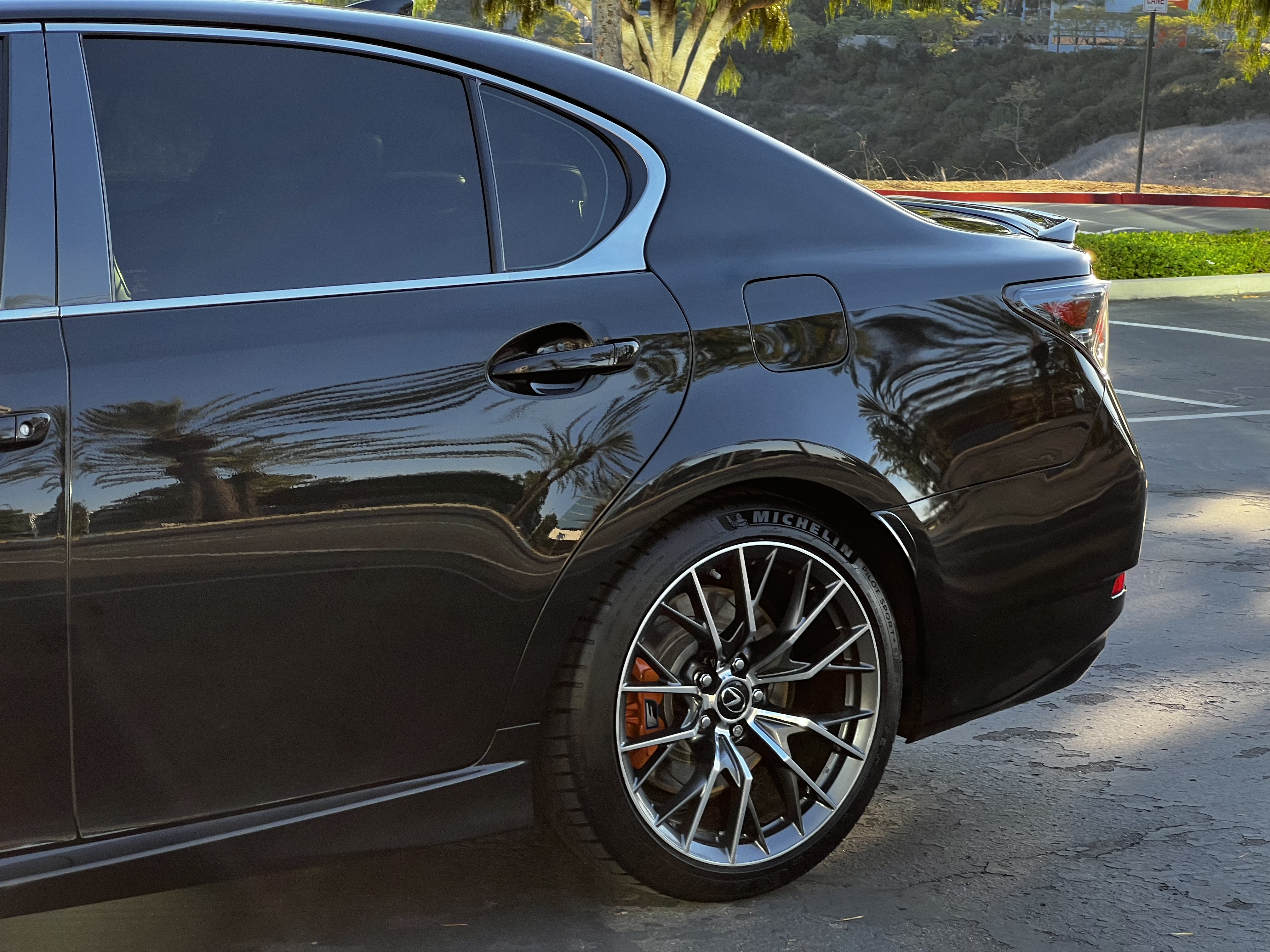 Used 2017 Lexus GS F w/ Preferred Accessory Package RWD image 8