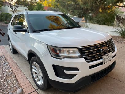 Used 2017 Ford Explorer FWD