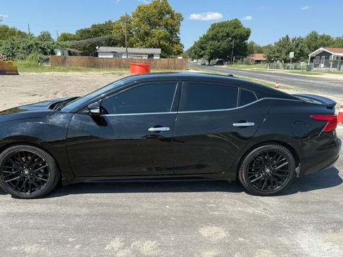 Used 2017 Nissan Maxima SR w/ Midnight Edition image 1