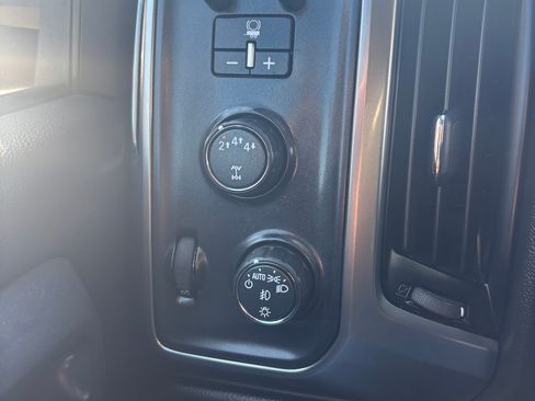 Used 2019 Chevrolet Silverado 2500 LT w/ All Star Edition image 10