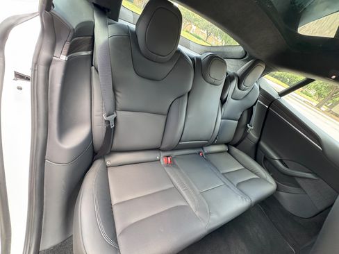 Used 2022 Tesla Model S Standard Range image 16