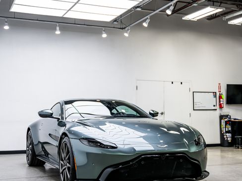Used 2020 Aston Martin V8 Vantage Coupe RWD image 5