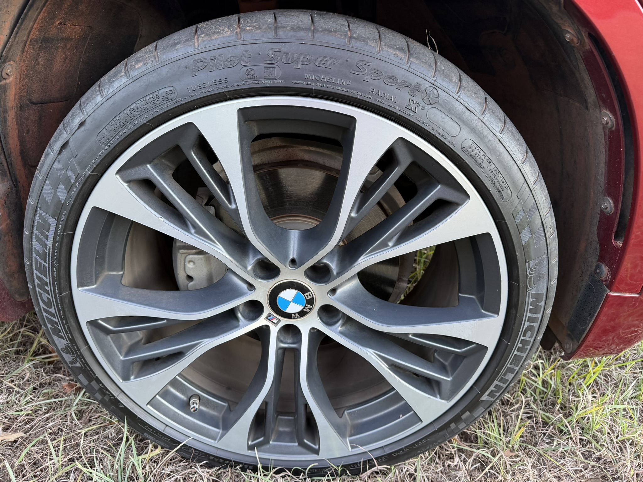 Used 2018 BMW X6 xDrive35i AWD/4WD image 16
