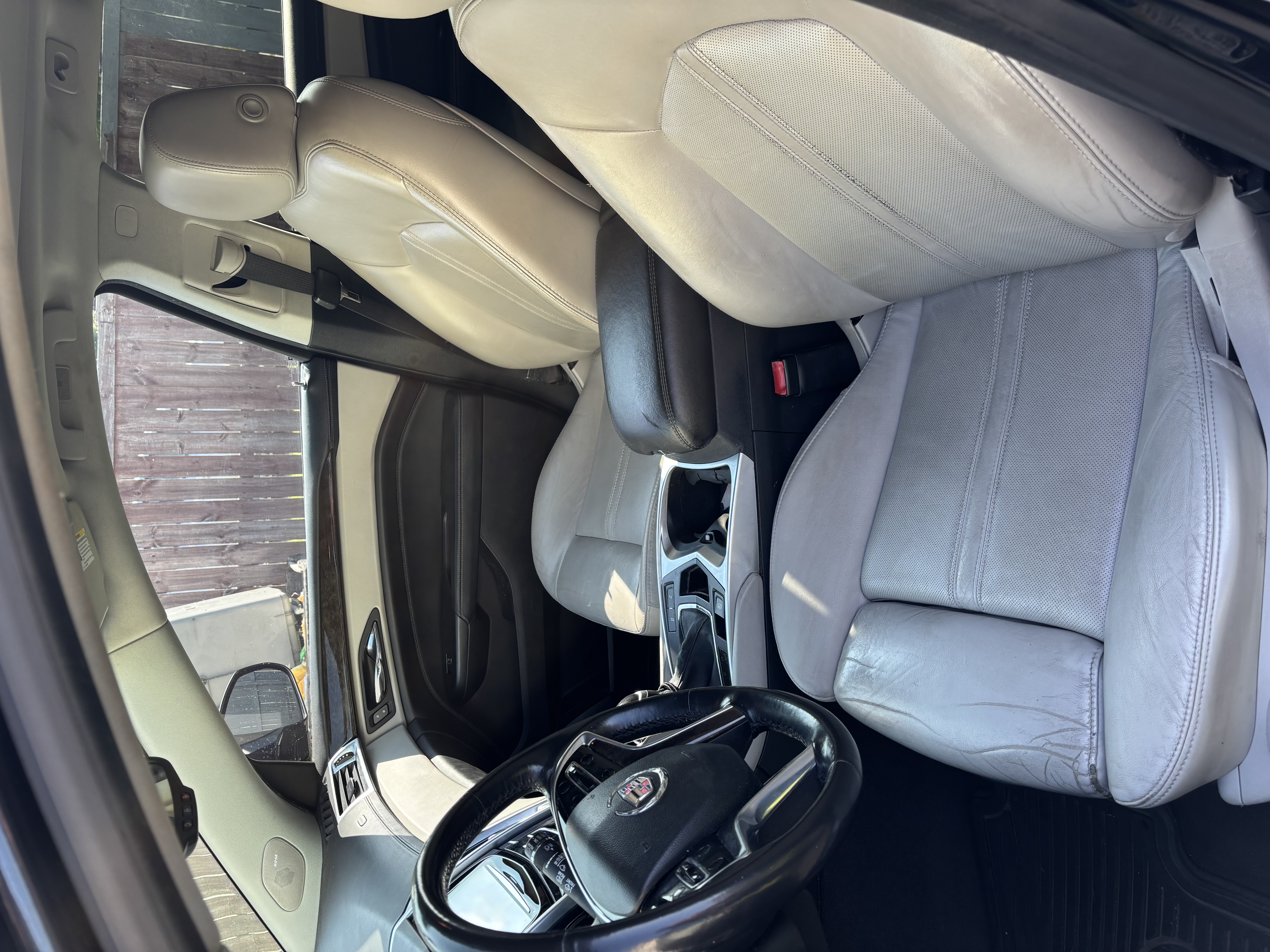Used 2016 Cadillac SRX Luxury FWD image 6