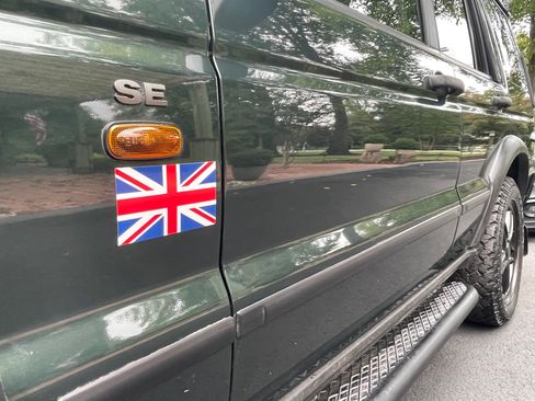 Used 2004 Land Rover Discovery SE image 8