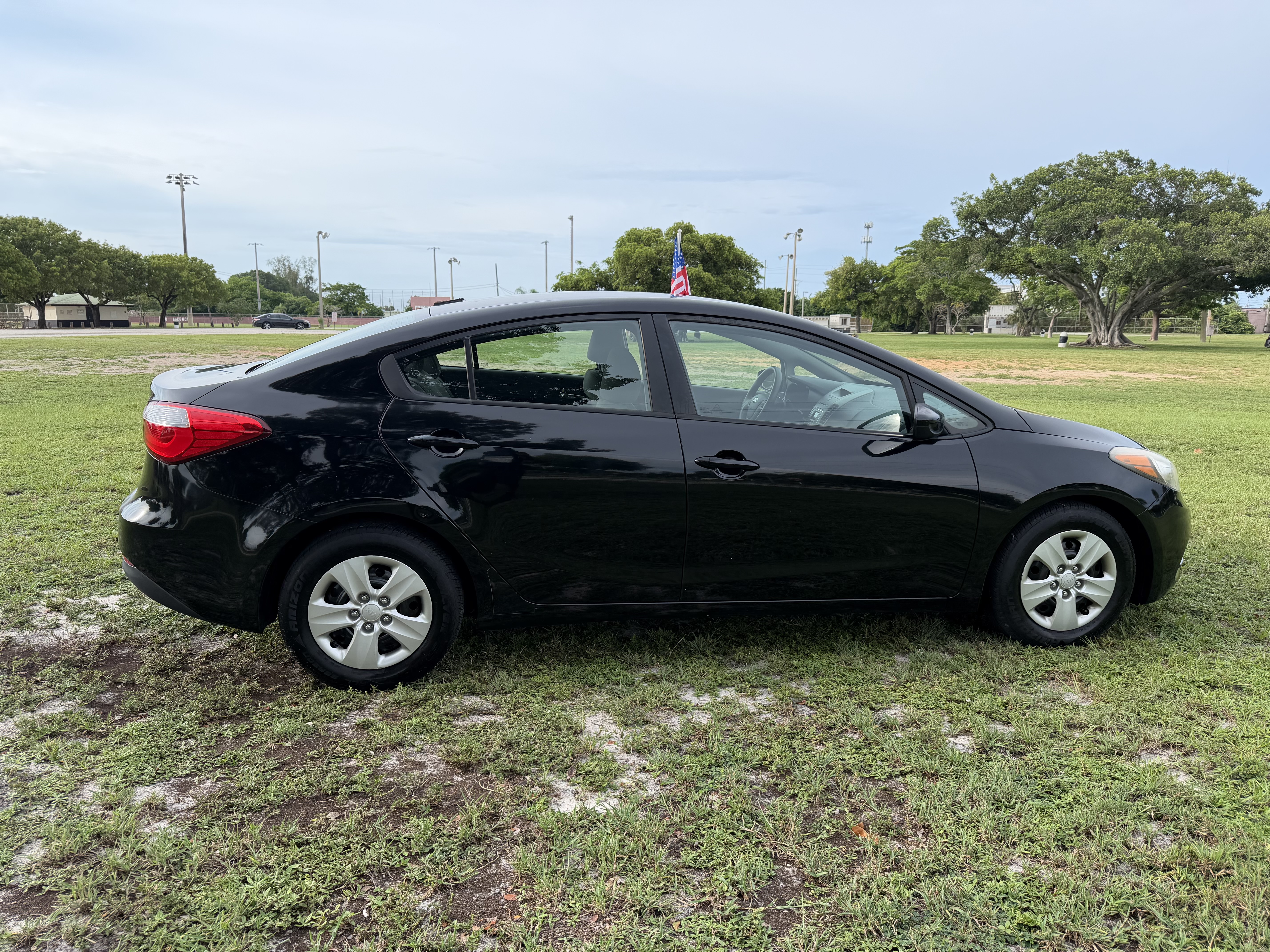 Used 2016 Kia Forte LX FWD image 6