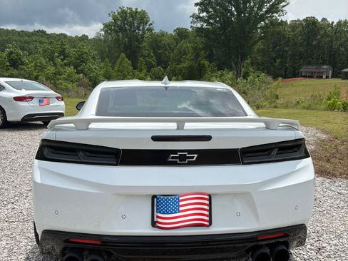 Used 2018 Chevrolet Camaro SS w/ Redline Edition RWD image 8