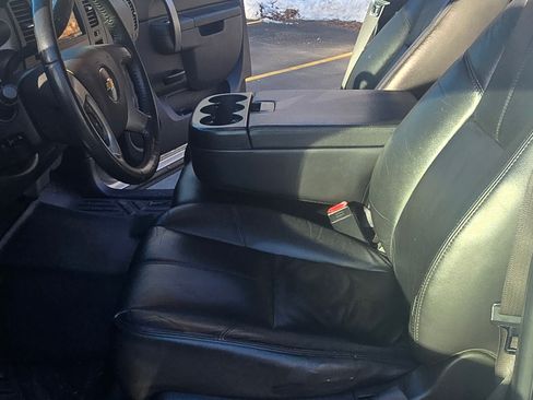 Used 2011 Chevrolet Silverado 1500 LT w/ All-Star Edition image 23