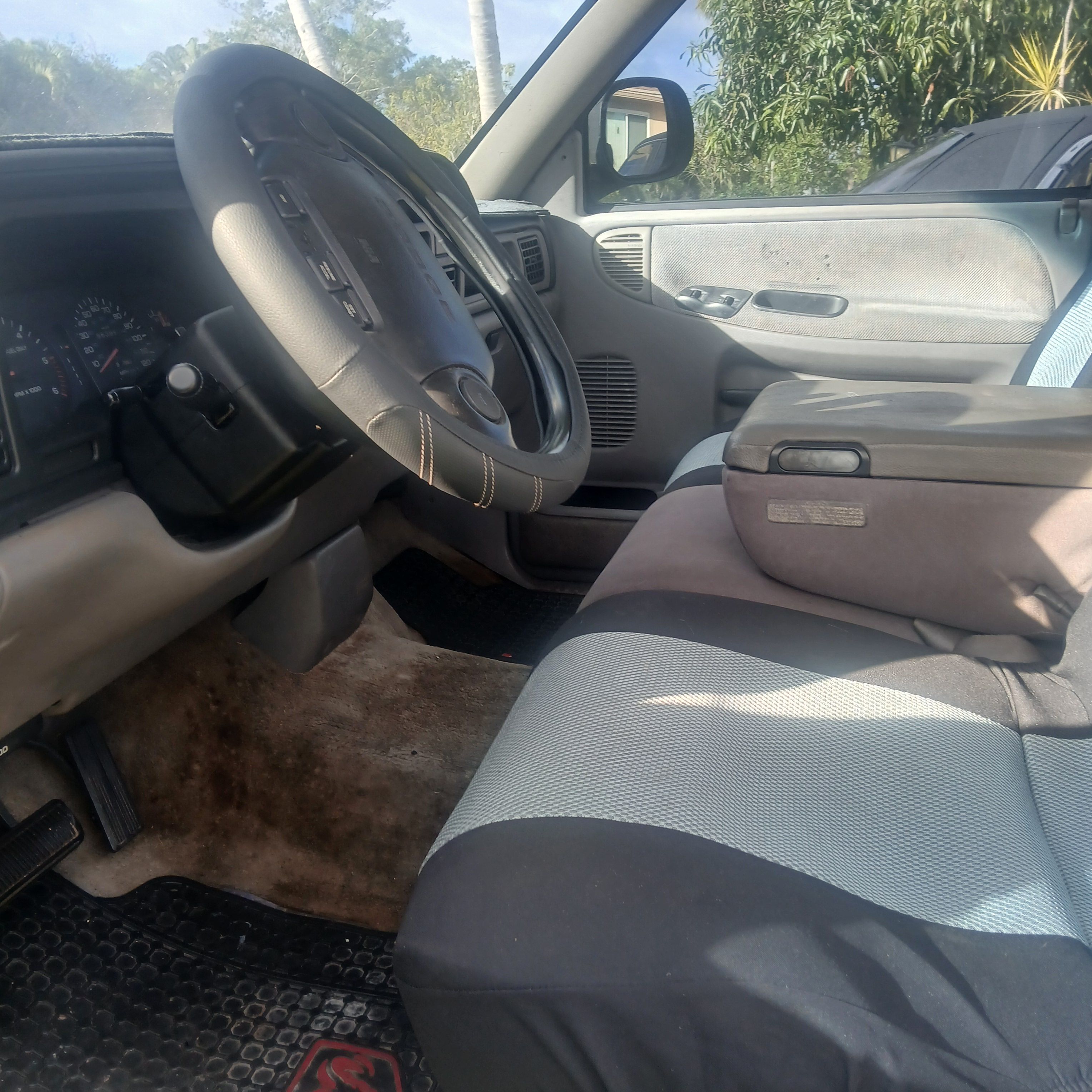 Used 1994 Dodge Ram 1500 Truck 2WD Regular Cab image 17