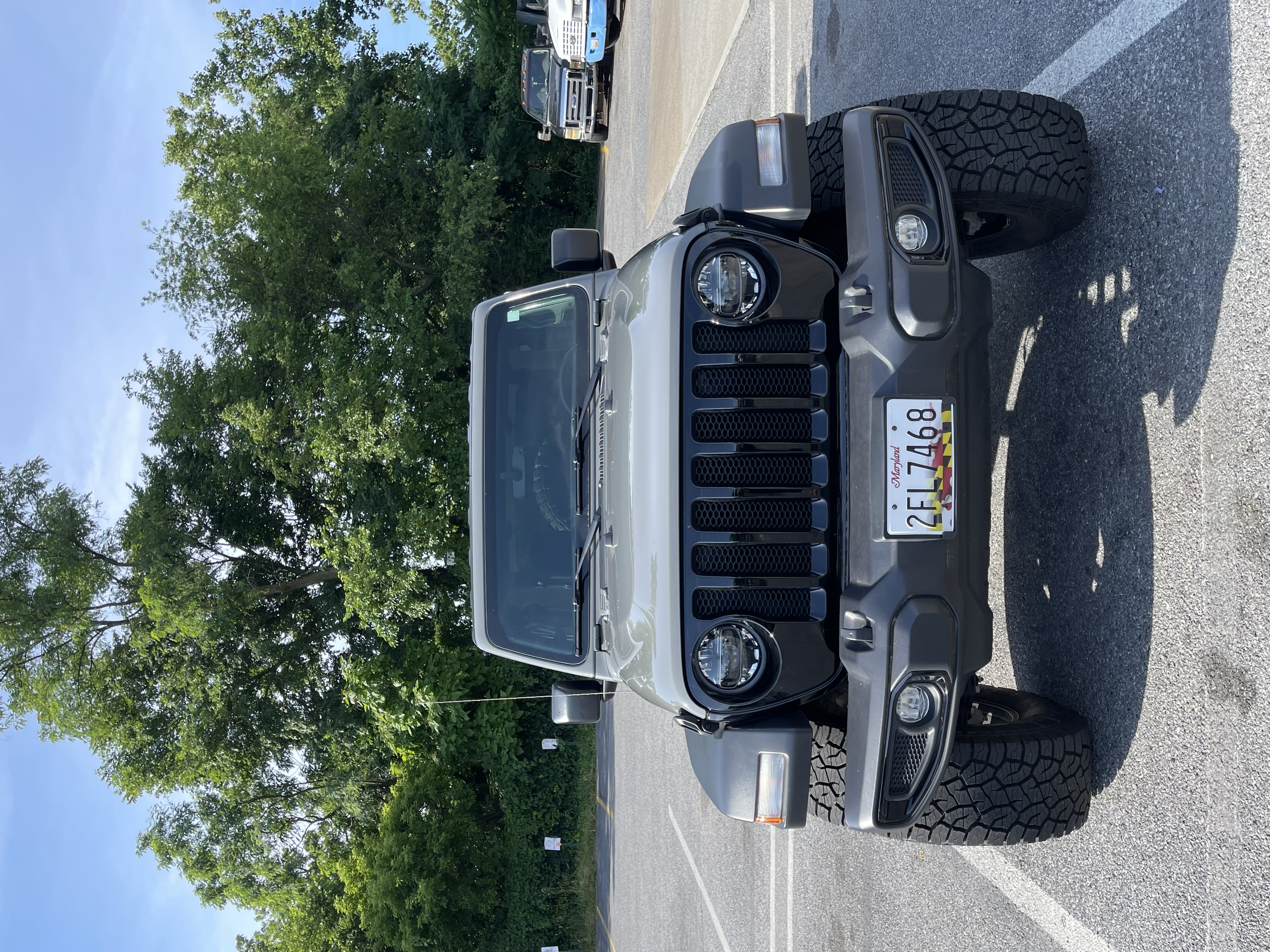 Used 2022 Jeep Wrangler Sport AWD/4WD image 9