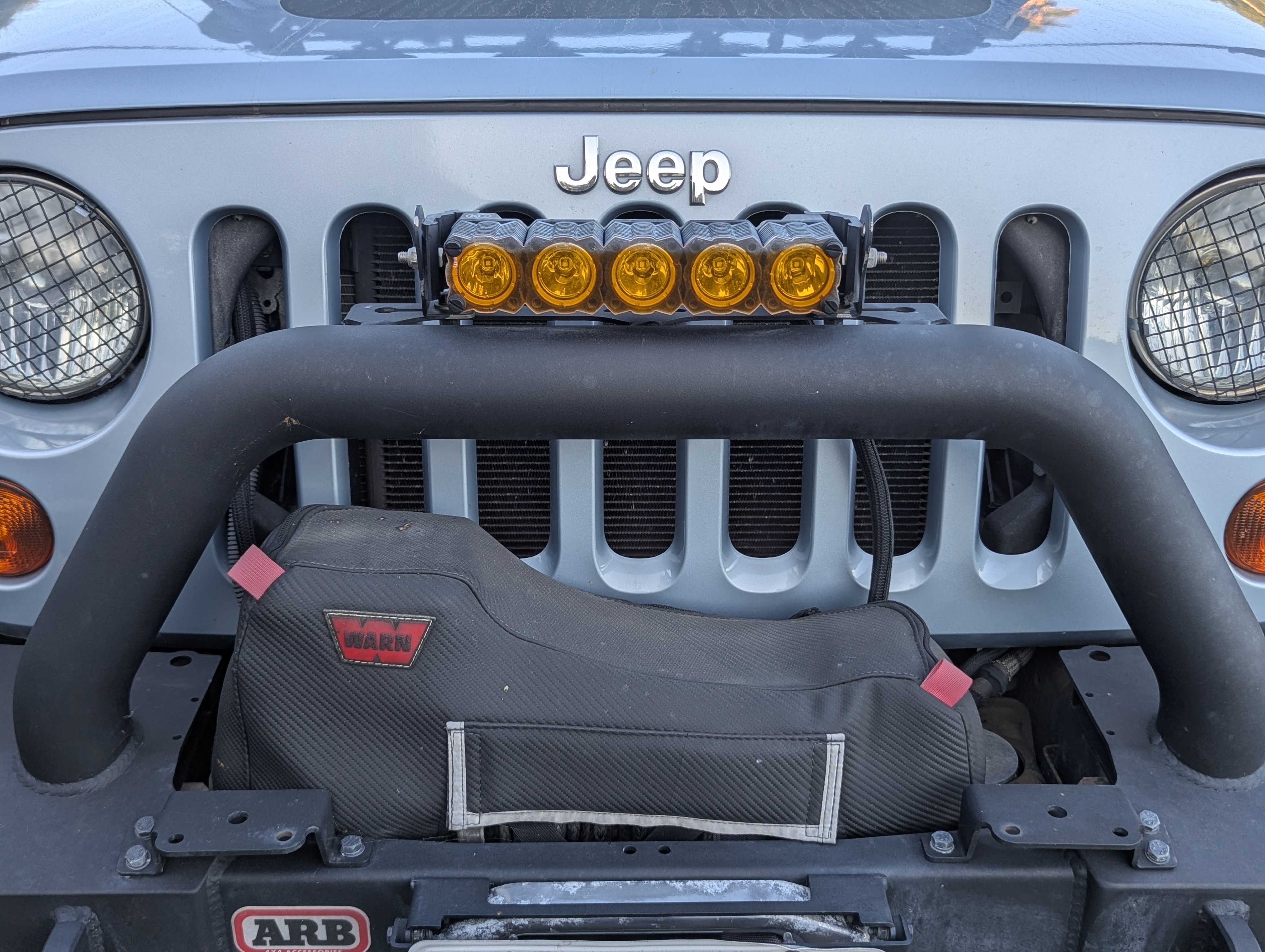 Used 2012 Jeep Wrangler Unlimited Sahara AWD/4WD image 8