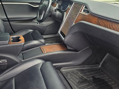 Used 2017 Tesla Model S 75D image 14