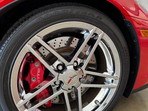 Used 2008 Chevrolet Corvette Z06 w/ Preferred Equipment Group image 25