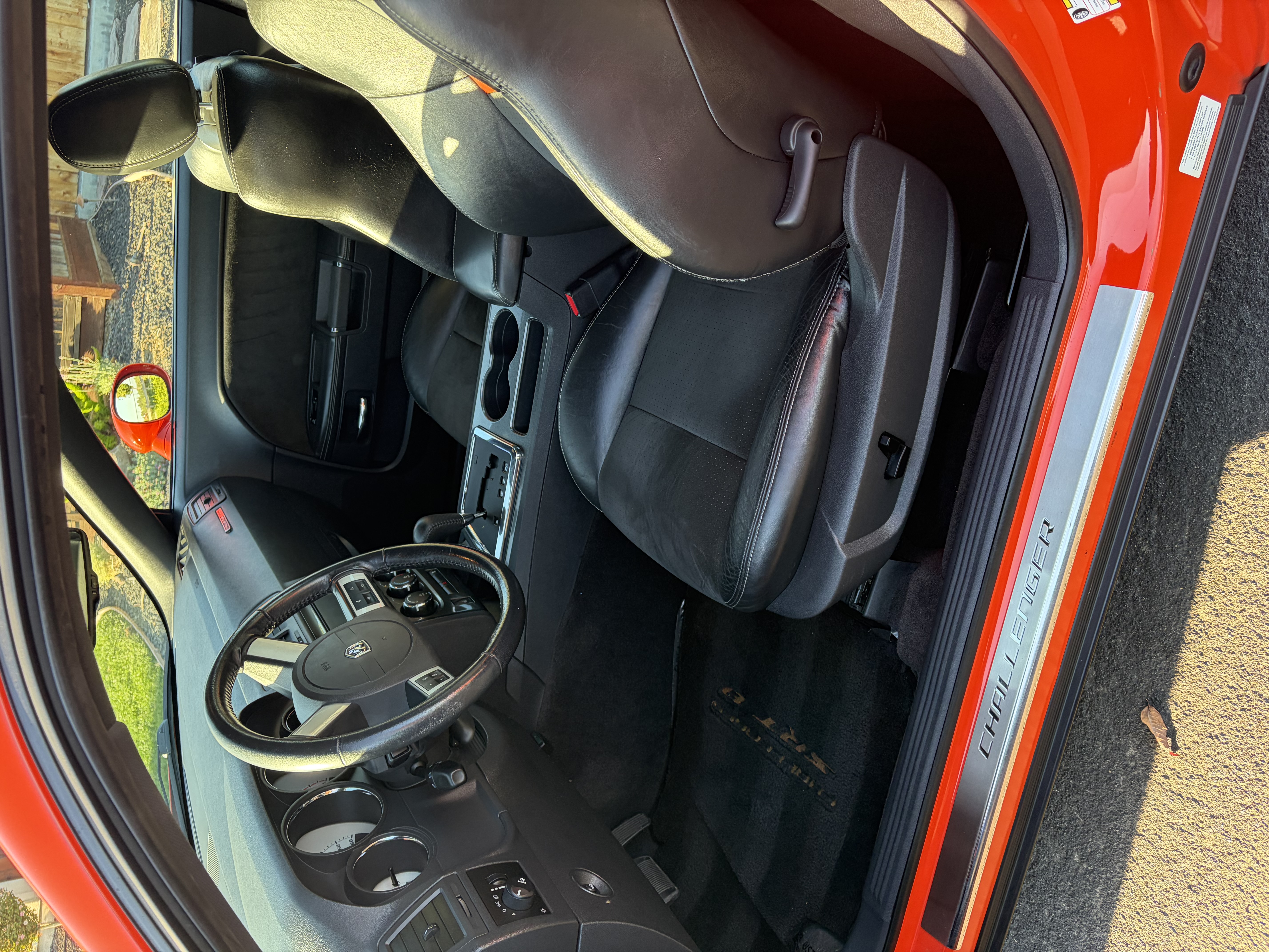 Used 2008 Dodge Challenger SRT8 RWD image 14