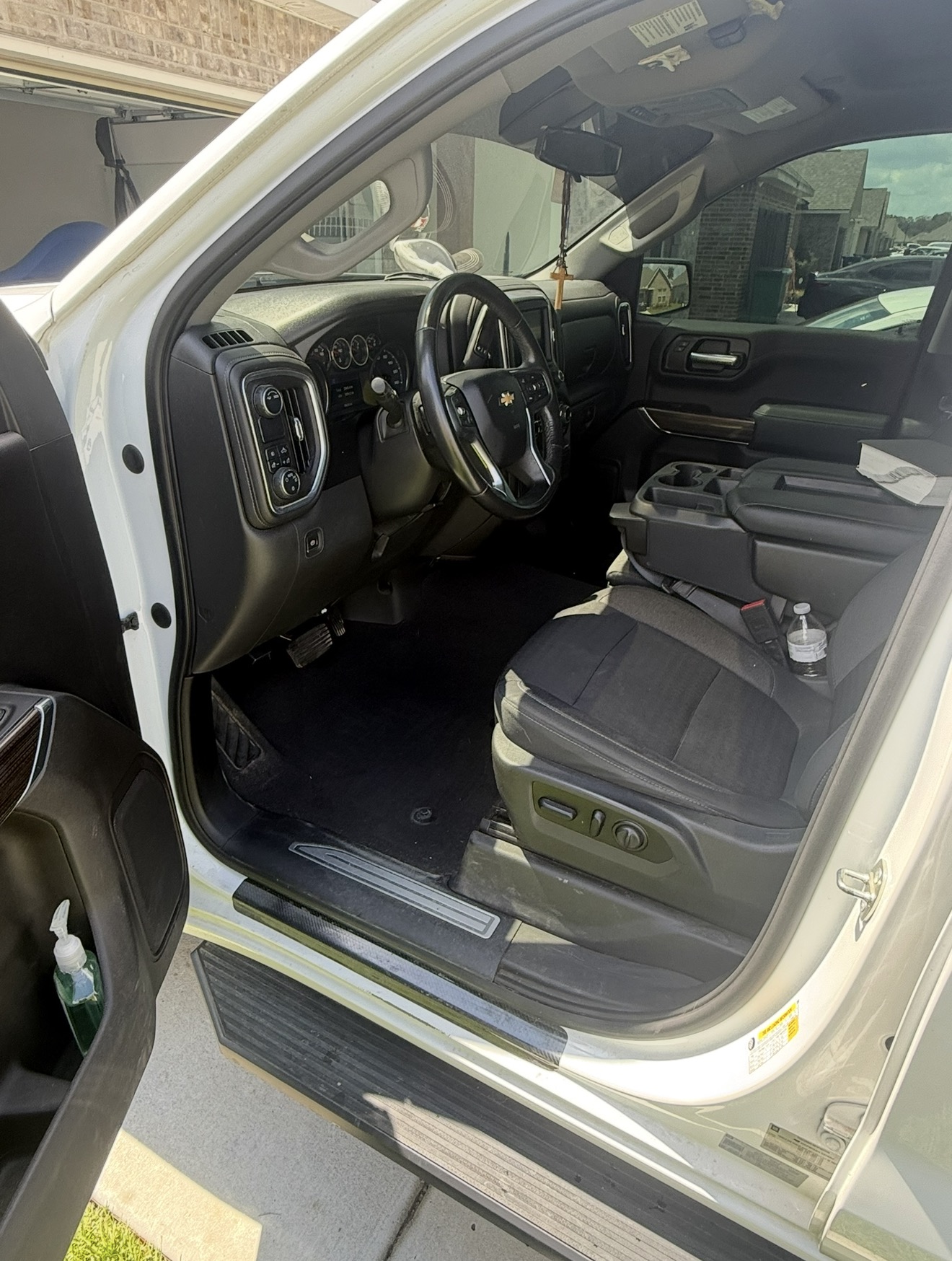 Used 2020 Chevrolet Silverado 1500 LT w/ Texas Edition RWD image 5