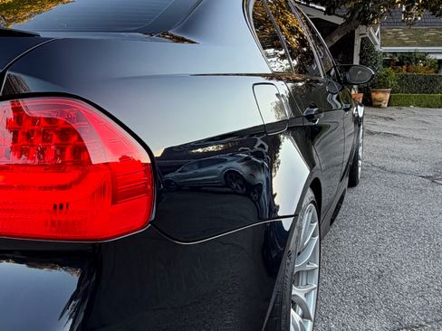 Used 2010 BMW M3 Sedan image 5