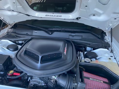 Used 2016 Dodge Challenger R/T Scat Pack image 25