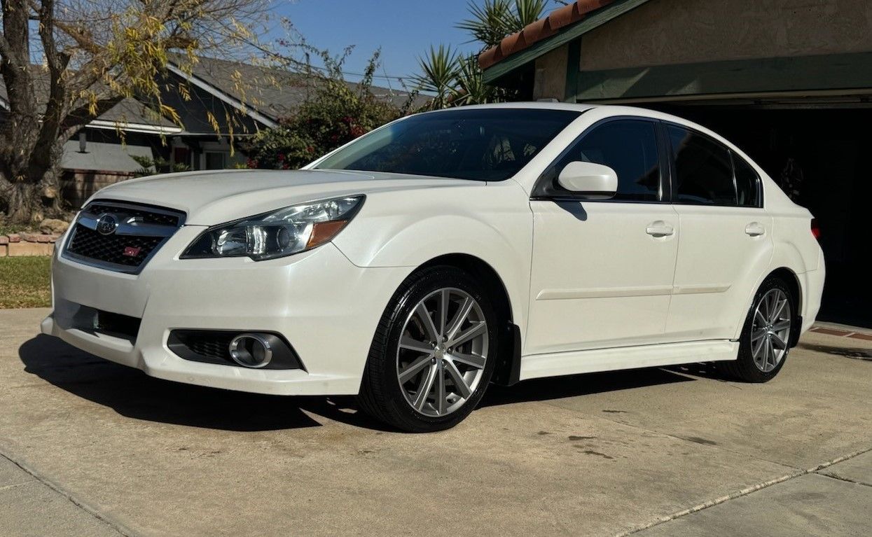 Used 2014 Subaru Legacy 2.5i Sport AWD/4WD image 1