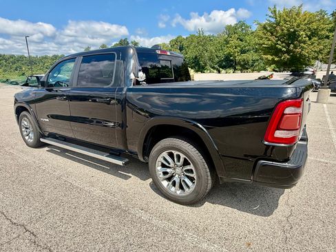 Used 2019 RAM 1500 Laramie w/ Sport Appearance Package AWD/4WD image 4
