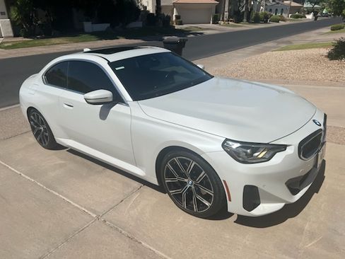 Used 2022 BMW 230i Coupe w/ Premium Package 2 RWD image 6
