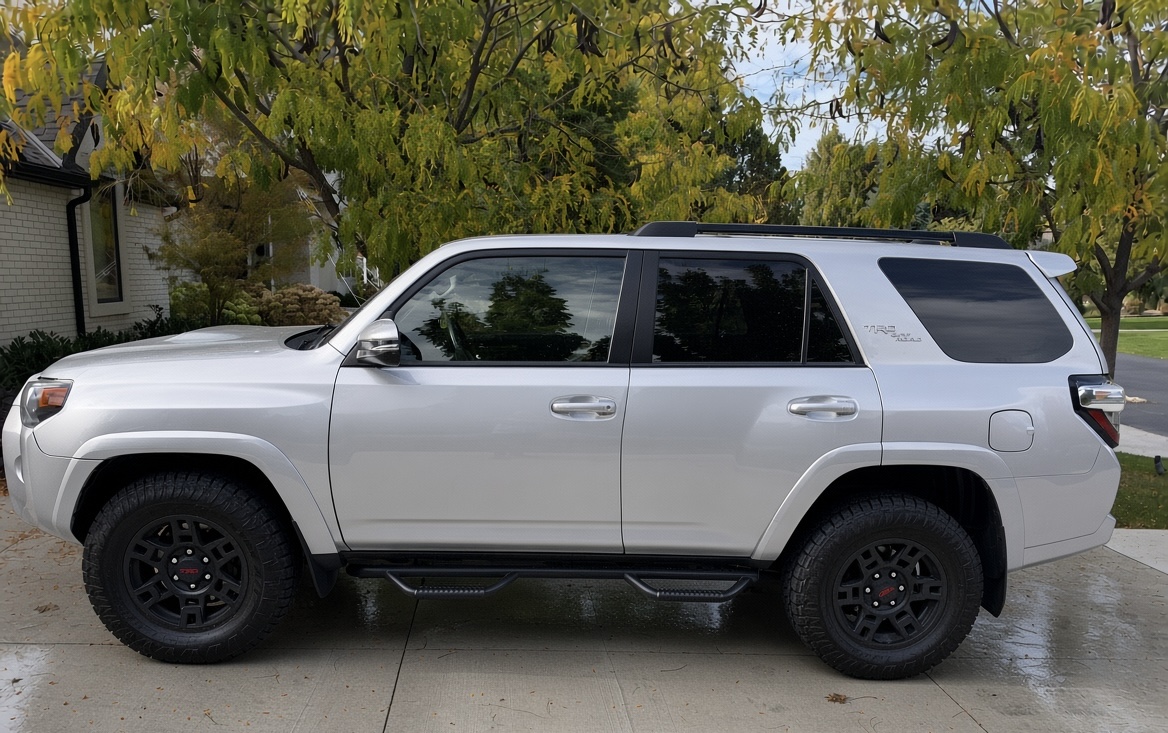 Used 2019 Toyota 4Runner TRD Off-Road Premium AWD/4WD image 1