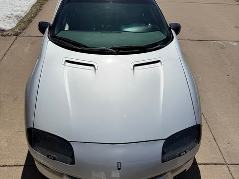 Used 1995 Chevrolet Camaro Z28 image 2