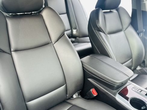 Used 2016 Acura TLX V6 image 10