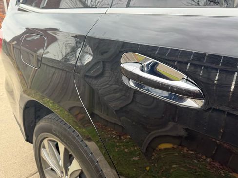 Used 2015 Mercedes-Benz GL 450 4MATIC image 19