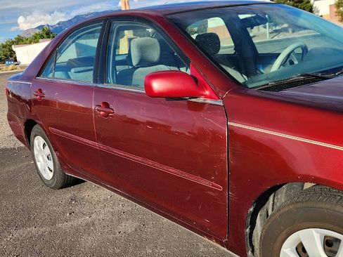Used 2004 Toyota Camry LE image 8