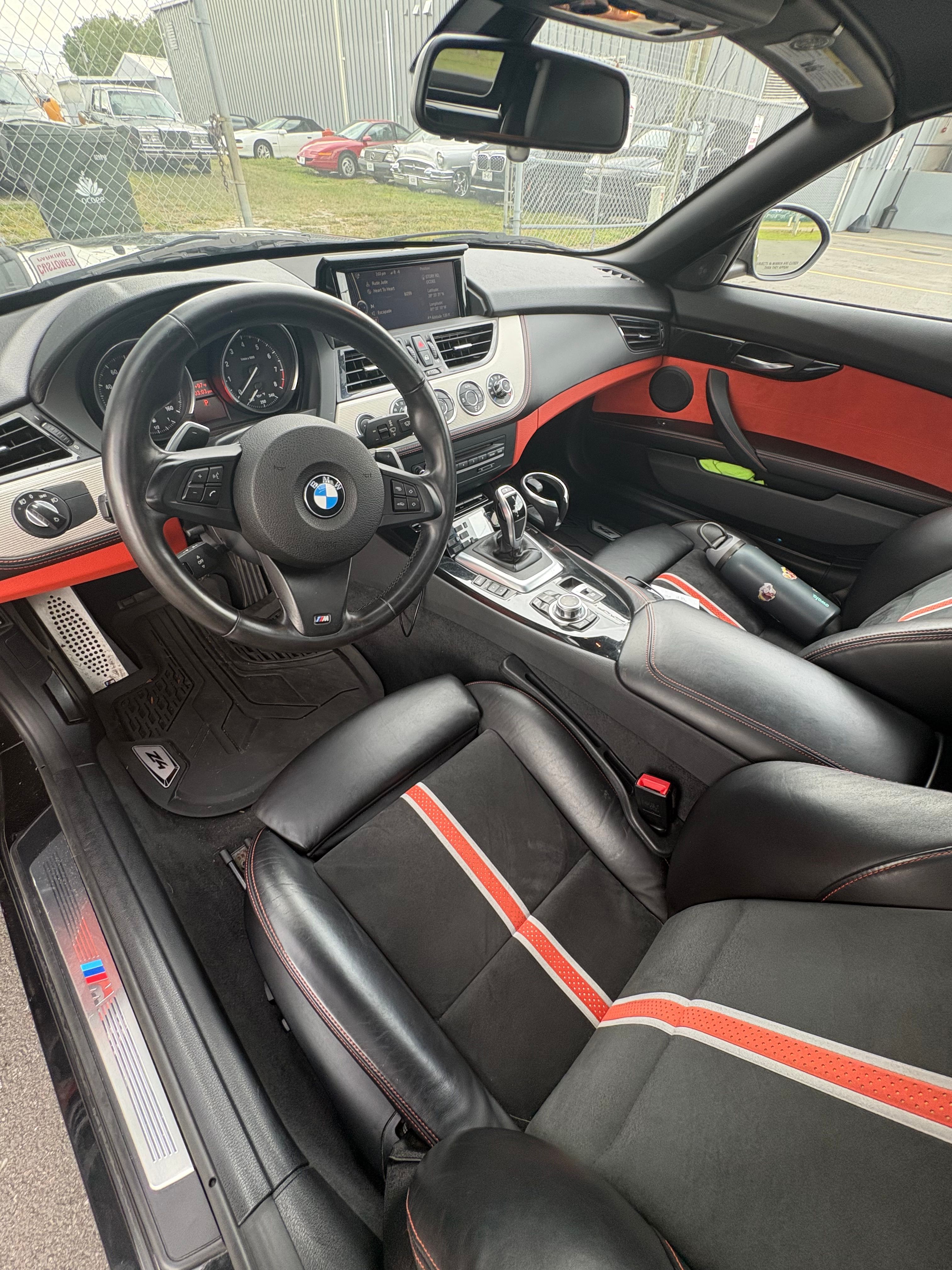 Used 2016 BMW Z4 sDrive35i RWD image 12