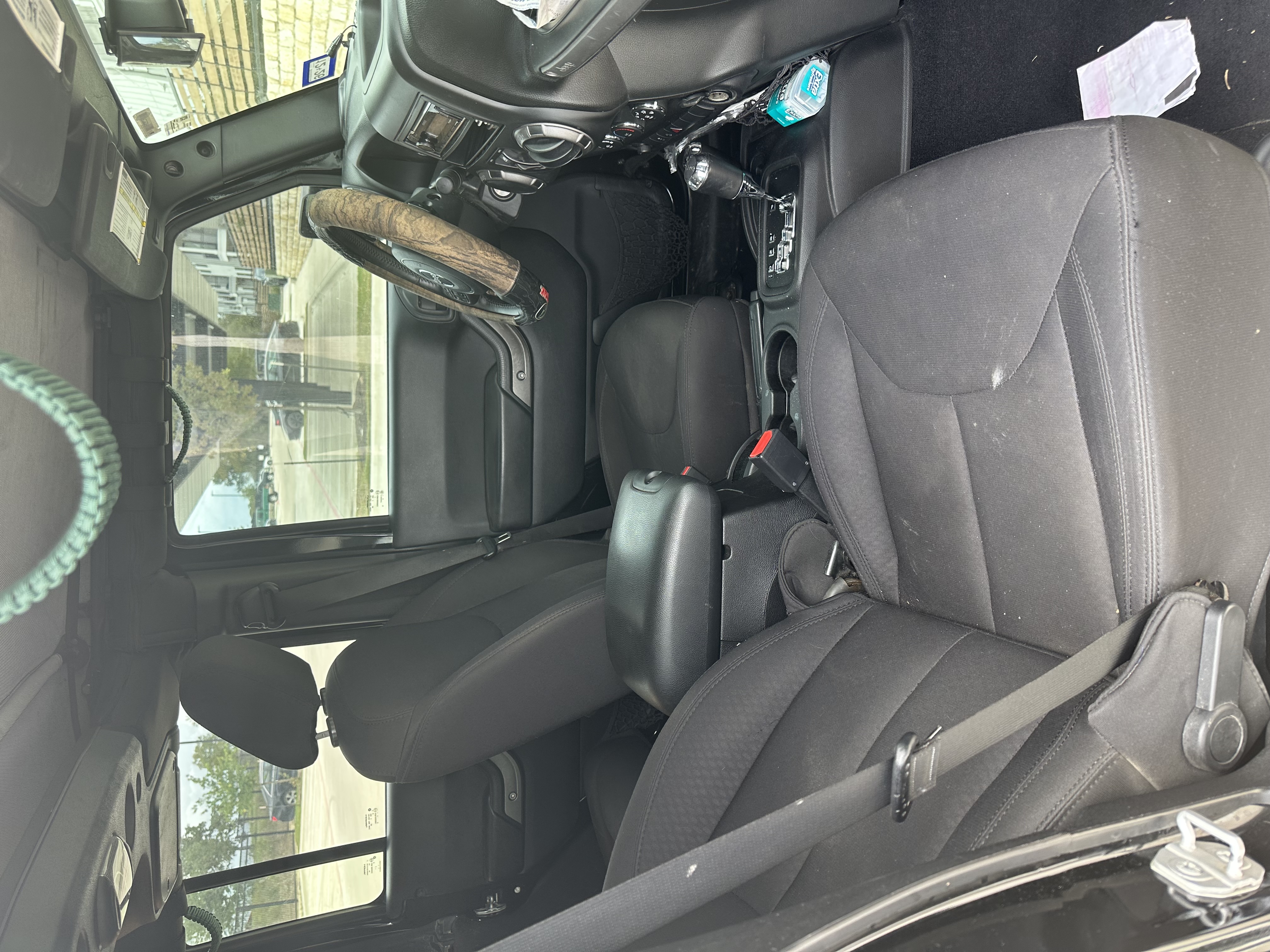 Used 2015 Jeep Wrangler Unlimited Sport w/ Quick Order Package 24S AWD/4WD image 10