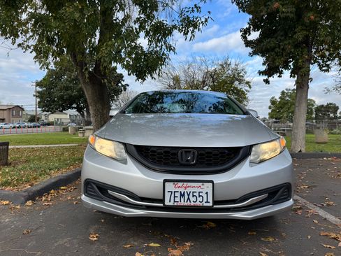 Used 2013 Honda Civic EX image 2