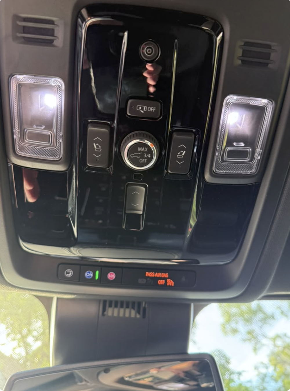 Used 2026 GMC Yukon XL Elevation w/ LPO, Elevation Black Package RWD image 5