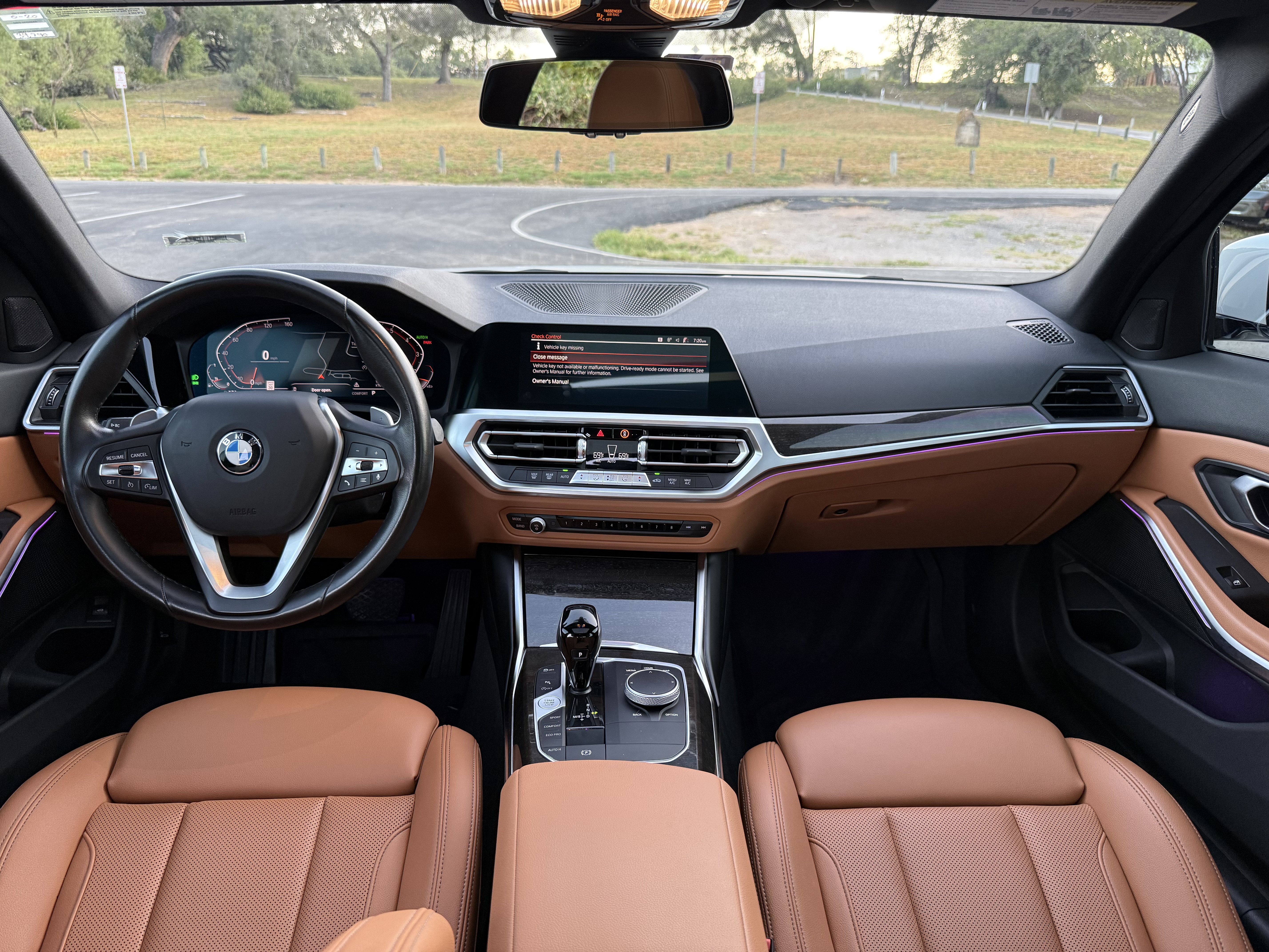 Used 2022 BMW 330i Sedan w/ Driving Assistance Package RWD image 12