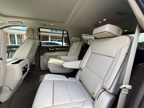 Used 2024 GMC Yukon Denali w/ Max Trailering Package AWD/4WD image 11