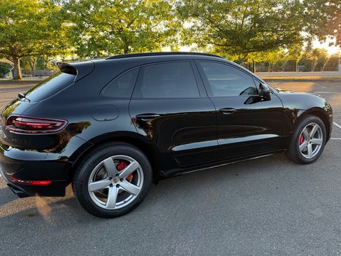 Used 2018 Porsche Macan GTS AWD/4WD image 9