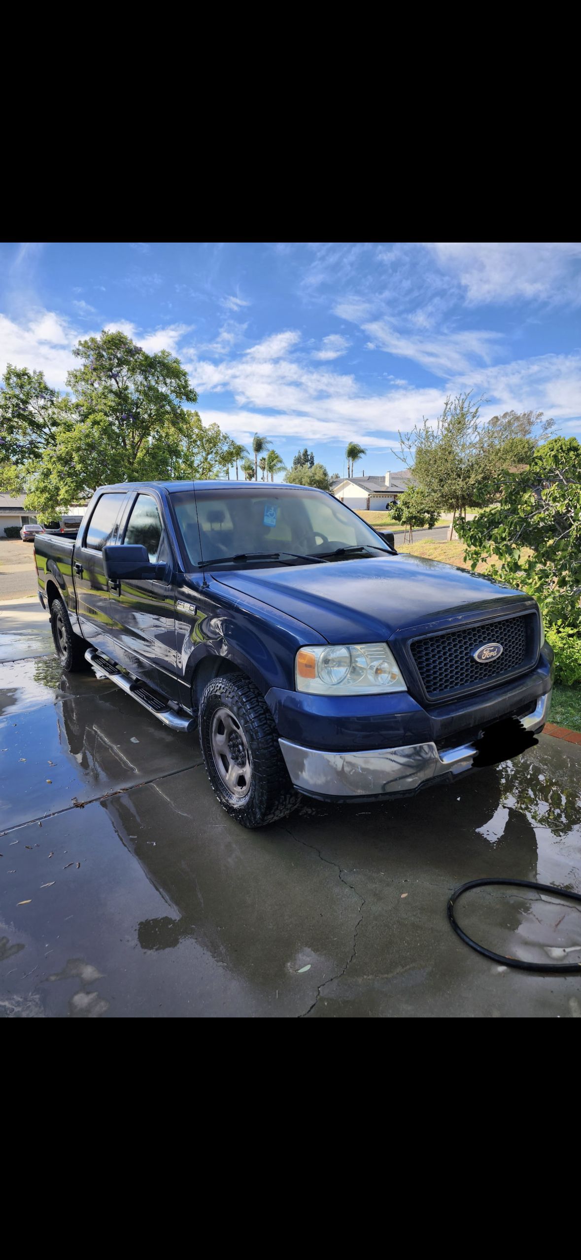 Used 2005 Ford F150 XLT RWD image 1