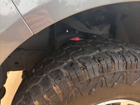 Used 2017 Nissan Frontier Desert Runner image 6