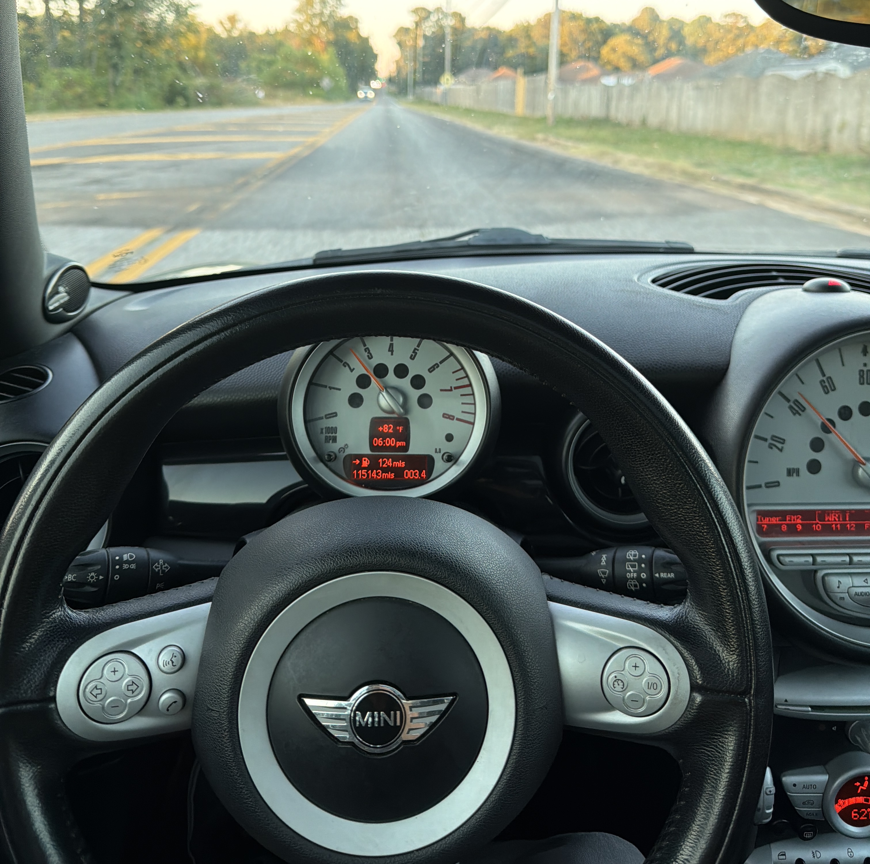 Used 2010 MINI Cooper S FWD image 15