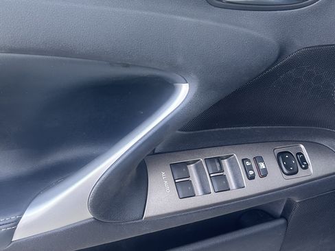 Used 2009 Lexus IS 250 image 17