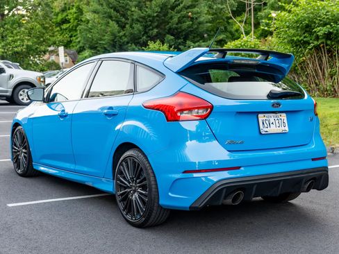 Used 2017 Ford Focus RS AWD/4WD image 8
