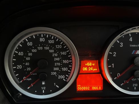 Used 2011 BMW M3 Convertible image 21