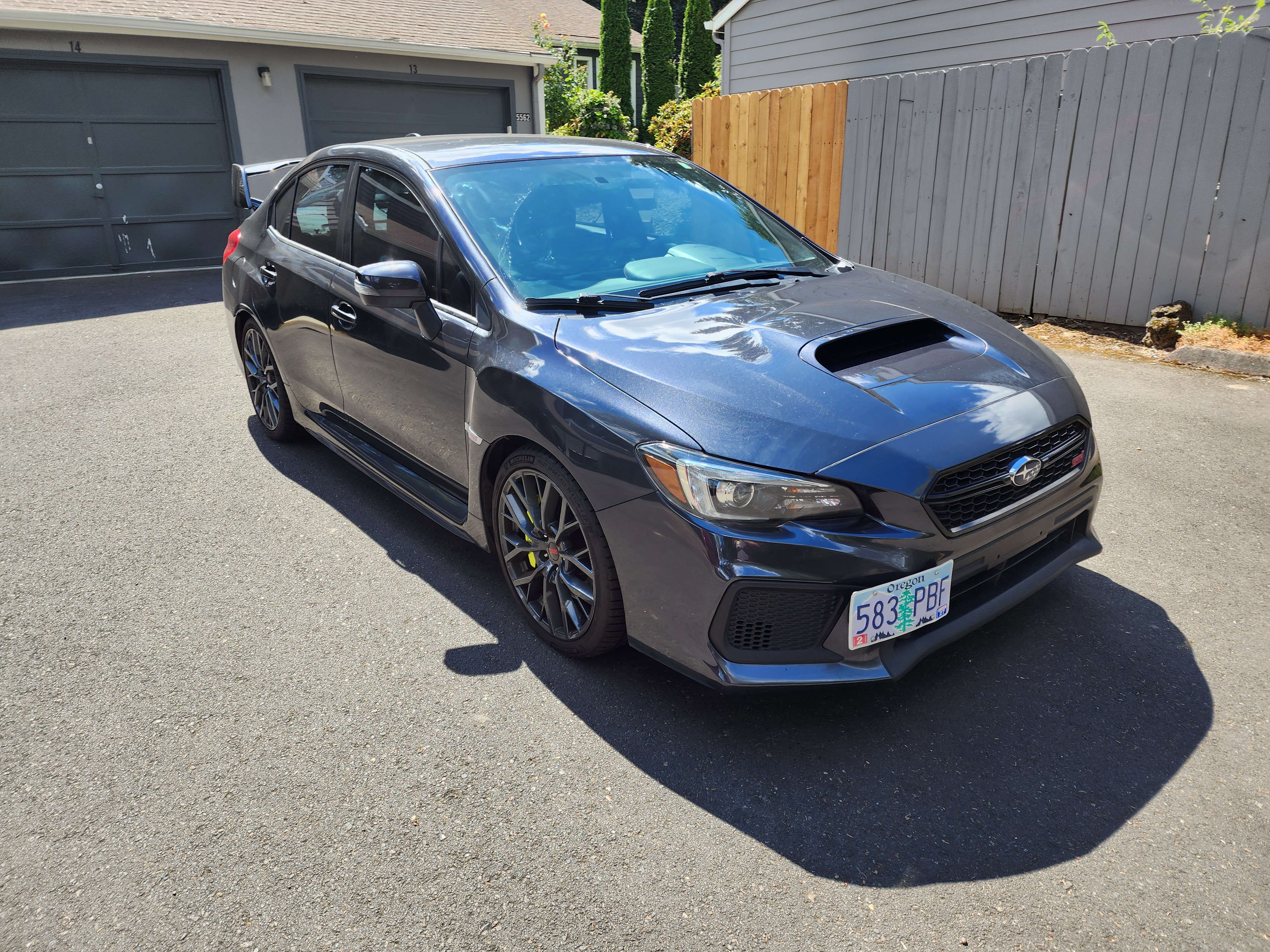 Used 2019 Subaru WRX STI AWD/4WD image 9