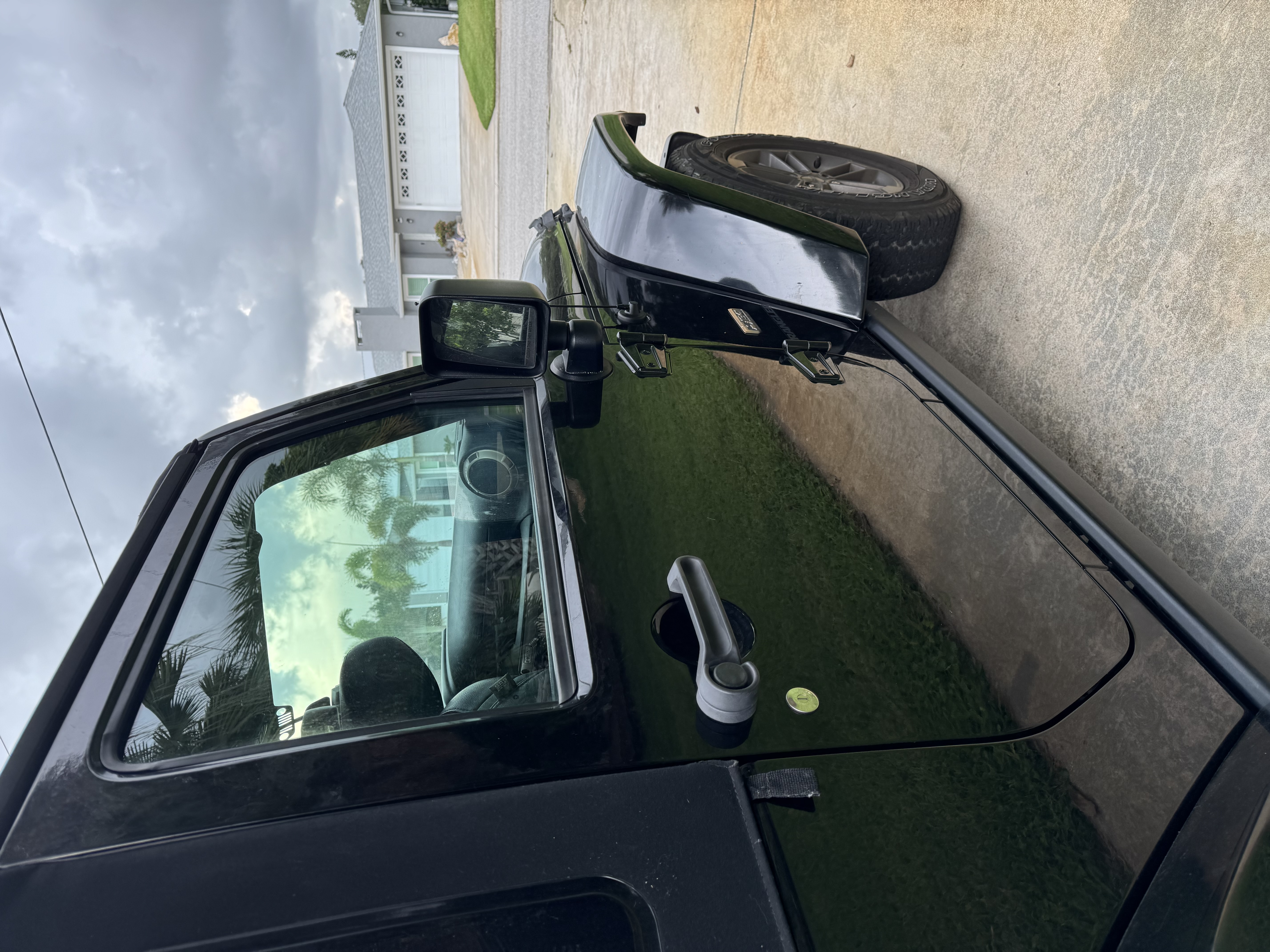 Used 2016 Jeep Wrangler Sahara AWD/4WD image 13